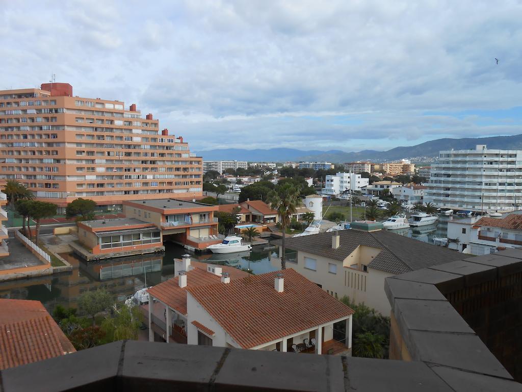 Hotel Marbella Rosas Exterior foto