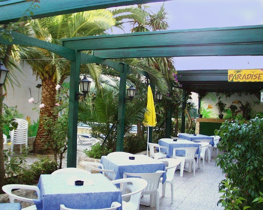 Hotel Marbella Rosas Exterior foto