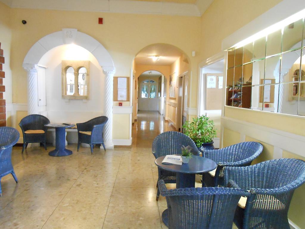 Hotel Marbella Rosas Exterior foto